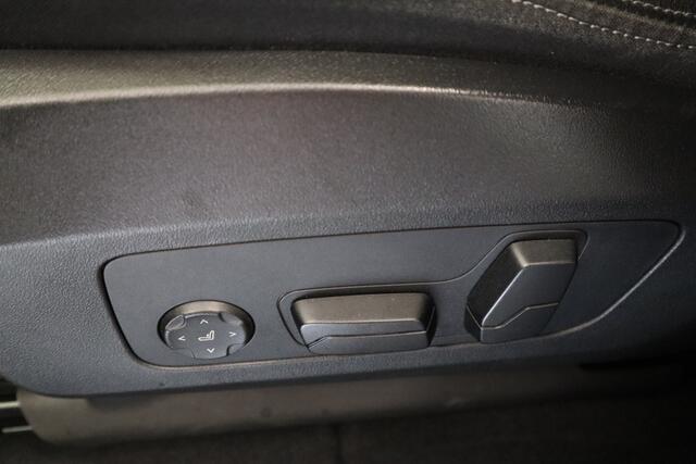 BMW X1 xDrive30e M Sport Cruise/Climate PDC Harman Kardon Schuif/Kanteldak