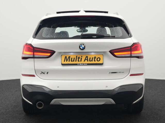 BMW X1 xDrive25e M Sport Plug in Hybrid 221pk Dealer O.H | PHEV | Panodak | Carplay | LED | DAB | Sportstoelen Verwarmd | Navi Prof |