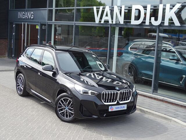 BMW X1 xDrive25e M Sportpakket Shadow-line Adaptief M-onderstel Sportstoelen Driving Assistant Plus Luxury Dashboard 18" LM Velgen