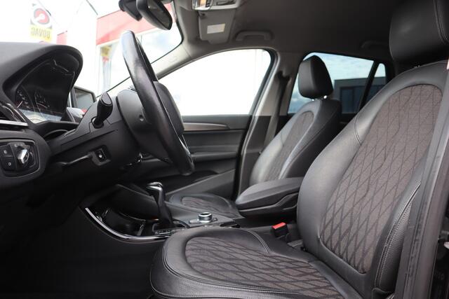 BMW X1 xDrive20i HIGH EXECUTIVE LED|CAMERA|AFN.TREKHAAK|PARK-ASSIST