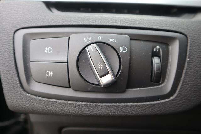 BMW X1 xDrive20i HIGH EXECUTIVE LED|CAMERA|AFN.TREKHAAK|PARK-ASSIST