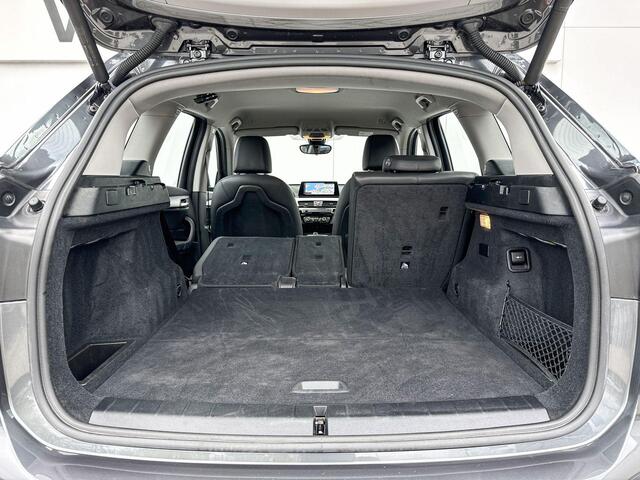 BMW X1 xDrive25e Head Up | Leder | Navigatie Plus |