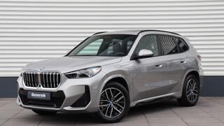bmw-x1-xdrive30e-m-sport--head-up-