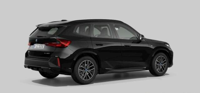 BMW X1 xDrive25e M Sport - Elektrisch verwarmde voorstoelen - Sportstoelen - Comfort Access Driving Assistant Plus - Grootlichtassistent - Adaptief M Onderstel - Automatisch dimmende binnenspiegel -