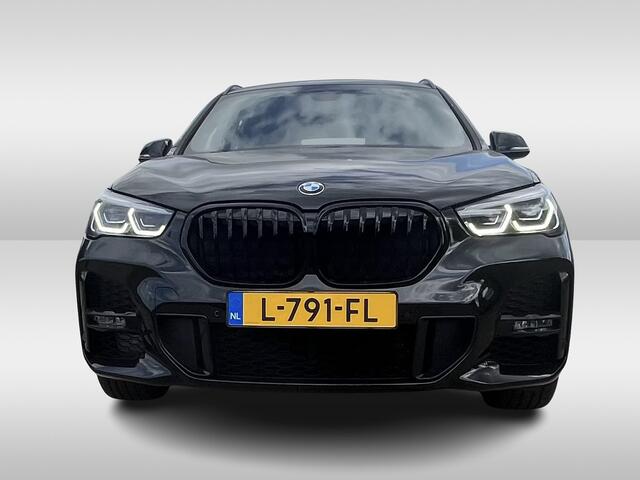 BMW X1 sDrive20i High Executive Edition Zeer compleet en luxueus