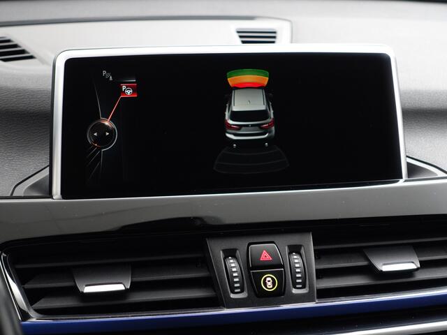 BMW X1 sDrive18i M Sport Aut- Head Up, Xenon Led, M Performance Interieur, Sfeerverlichting, Privacy Glass