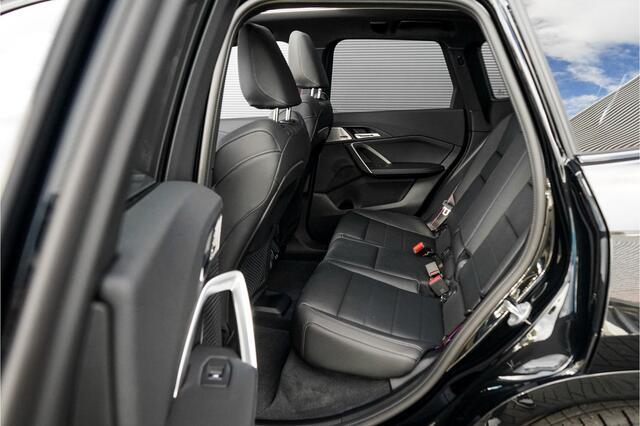 BMW X1 xDrive25e M-Sport Pro Pano Leder Trekhaak 20" BTW