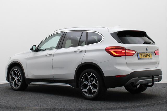 BMW X1 sDrive18i High Executive Automaat Leer, ACC, Head-Up, Navigatie, LED, Afn. Trekhaak, 18"
