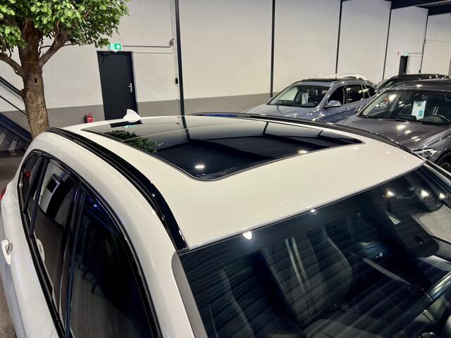 BMW X1 xDrive25e High Executive Panorama | Camera | Trekhaak | Carplay/Android