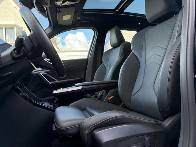 BMW X1 sDrive20i M-Sport Pano/Massagestoel/HarmanKardon