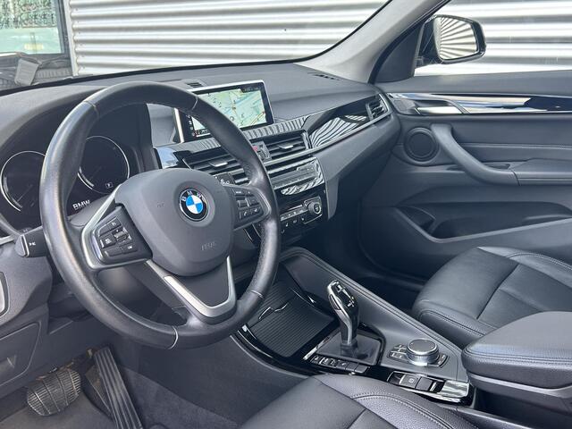 BMW X1 sDrive20i Orange Edition III | Trekhaak | Camera |