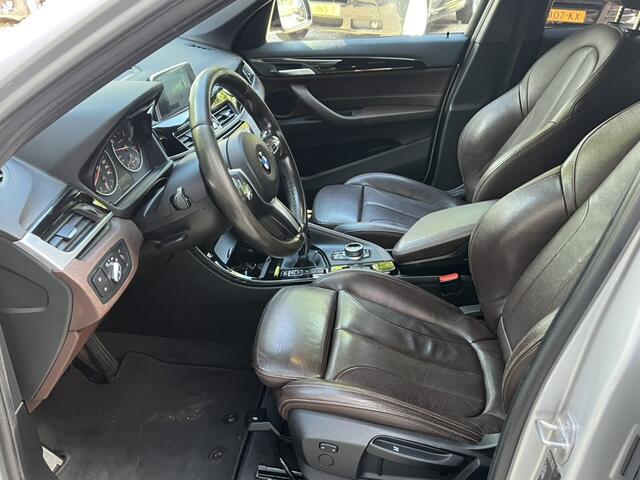 BMW X1 sDrive20i High Executive M-Pakket/Aut/Ecc/Leer/Navi