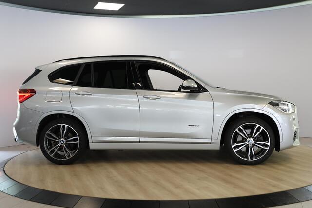 BMW X1 xDrive20i High Executive | M-Sport | Cruise | PDC