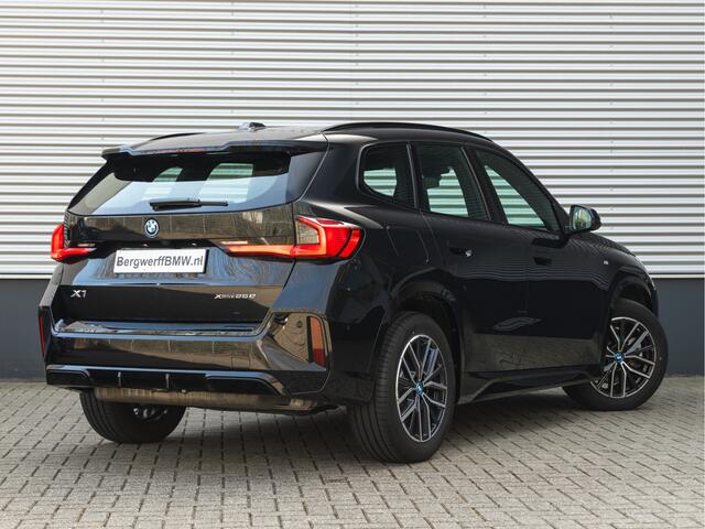 BMW X1 xDrive25e M-Sport - Driving Ass Plus - Stoelverwarming - Parking Ass