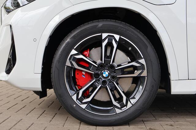 BMW X1 xDrive25e | M Sportpakket | Innovation Pack | Comfort Pack | Trekhaak