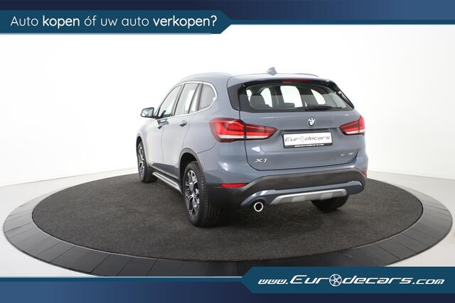BMW X1 sDrive18i X Line *1ste Eigenaar*Leer*Standkachel*HUD*