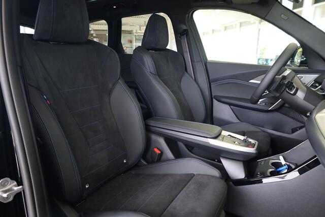 BMW X1 xDrive25e M Sport Pro | Panoramadak | Head-Up Display | Elektr. Trekhaak