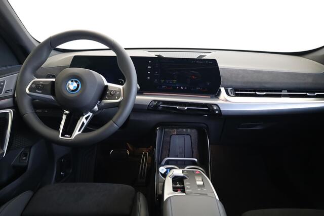 BMW X1 xDrive25e M Sport Pro | Panoramadak | Head-Up Display | Elektr. Trekhaak