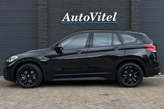 BMW X1 BMW X1 xDrive25e | PDC V+A | Apple Carplay | Elektrische Klep | LED | Cruise | DAB