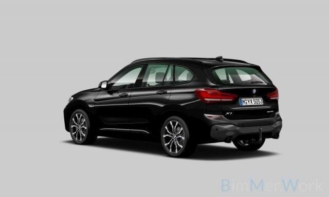 BMW X1 sDrive20i M-Sport,Pano,HUD,LED,Vol Leer,Stoel/stuurverw,NaviPro