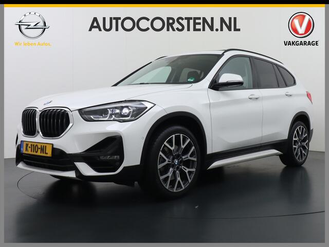 BMW X1 sDrive20i Automaat Leder Panoramadak Trekhaak Navi-Pro Ecc Cruise Control High Executive Sport Line Keyless Pdc Stoelverwarming Led Elek.Achterklep Privacy Glas Mooie complete auto!