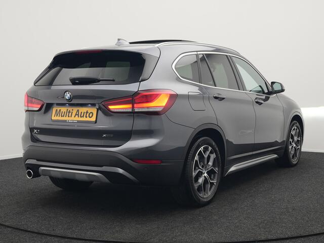 BMW X1 xDrive25e xLine Plug In Hybrid 222pk Dealer O.H PHEV | Panodak | Sfeerverlichting | Lederen Sportstoelen Verwarmd | Cruise Control | Camera | Navigatie | LED | DAB |