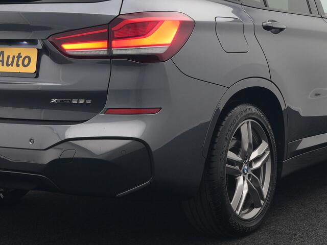 BMW X1 xDrive25e M Sport Plug In Hybrid 221pk PHEV | Trekhaak | Lederen Sportstoelen Verwarmd | Cruise Control | Camera | Sfeerverlichting | Navigatie | DAB |