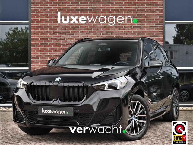 BMW X1 xDrive25e M-Sport Pano ACC 360 HUD 19inch Adp-onderstel BTW-auto