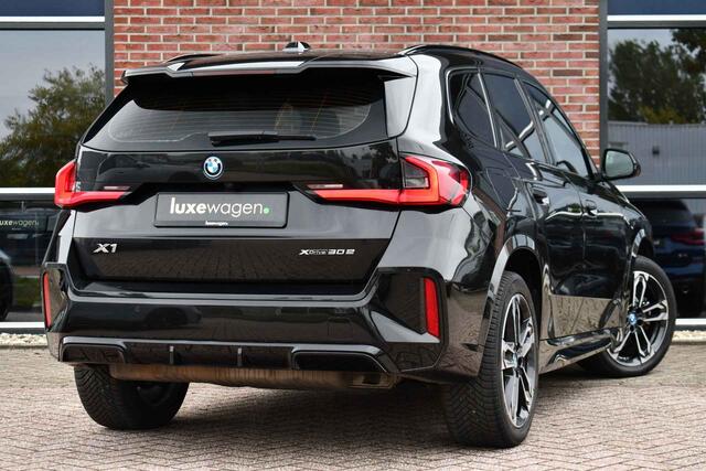 BMW X1 xDrive30e M-Sport Pano ACC 360-cam HUD El-zetel 19inch