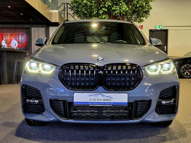 BMW X1 xDrive25e High Executive M-Sport | Camera | Harman Kardon | 19" | HUD | Stormbay Metallic