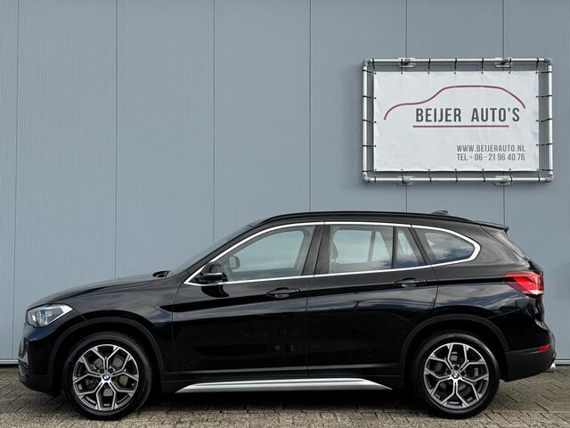 BMW X1 sDrive18i High Executive Automaat/Trekhaak/Camera/Navi/HUD.
