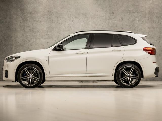 BMW X1 xDrive25i M Sport Executive 225Pk Automaat (GROOT NAVI, M PAKKET, HEAD-UP DISPLAY, HARMAN/KARDON, VIRTUAL COCKPIT, ALCANTARA SPORTSTOELEN, STOELVERWARMING, GETINT GLAS, ELEK ACHTERKLEP, NIEUWSTAAT)