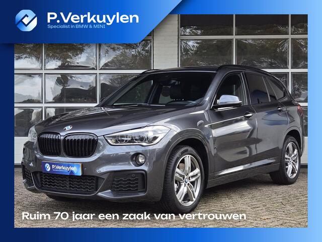 BMW X1 sDrive20i M SPORT | LEDER | TREKHAAK | NAVIGATIE | STOEL- STUURWIELVERWARMING | ELEKTR. KOFFERKLEP |