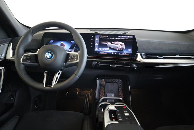 BMW X1 xDrive25e M Sportpakket Pro | Panoramadak | Harman Kardon | Trekhaak