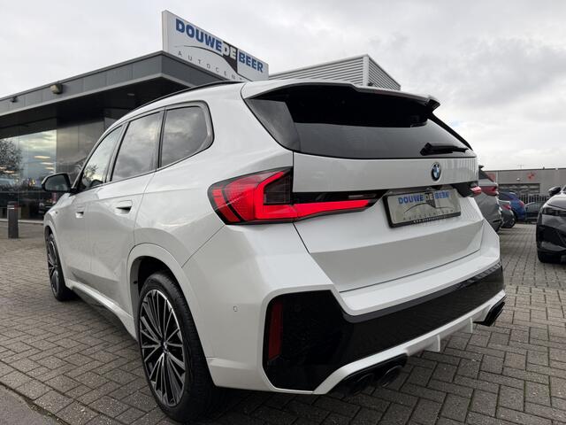 BMW X1 sDrive18i M sport Trekhaak | Adapt. Cruise | Stuurverw. | Stoelverw. | Camera