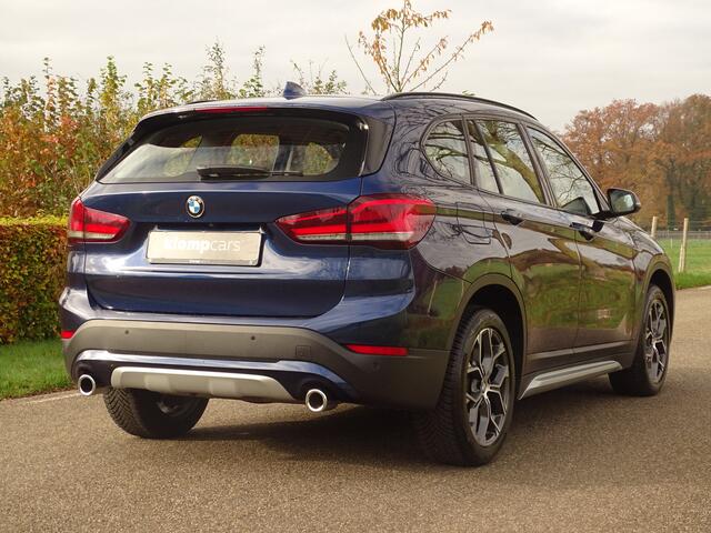 BMW X1 xDrive25i | 4WD | Gr.Navi | Head-Up | Trekhaak 13P | Leer | ST.Verw | Elek.Stoelen | Key-less | Fulloptions