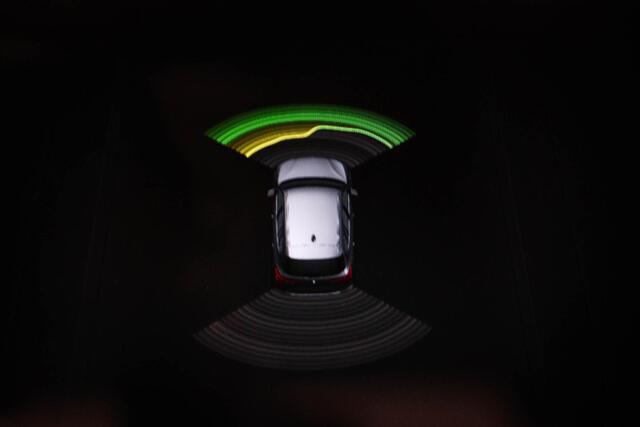 BMW X1 sDrive18i Executive | SPORT LINE / PARKING- PACK | CAMERA