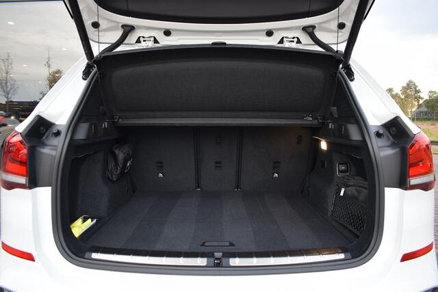 BMW X1 xDrive25e eDrive Edition | M-Sport | Trekhaak | Pano | Half Leer | Stoelverw.