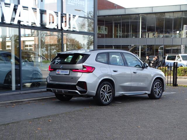 BMW X1 xDrive25e M Sportpakket Premium-Pack Ada.Led Keyless-entry Luxury-Dash 18''LM Velgen