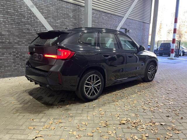 BMW X1 xDrive25e M-Sport | Shadow Line | Camera | Apple Carplay | PDC V+A | Stoelverwarming