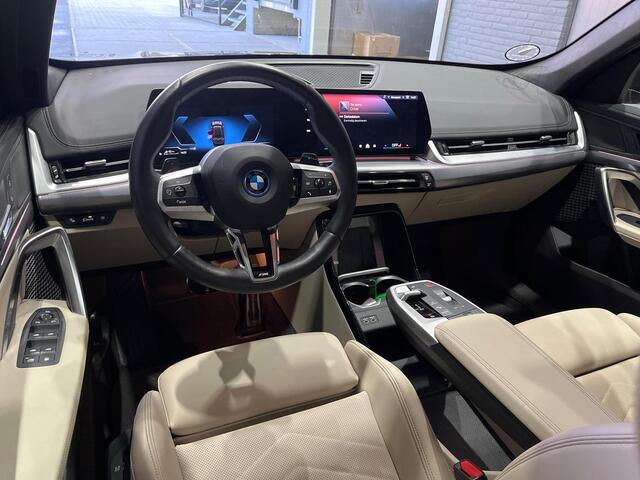 BMW X1 xDrive25e M-Sport | Shadow Line | Camera | Apple Carplay | PDC V+A | Stoelverwarming