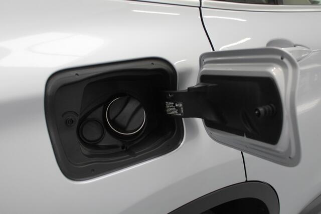 BMW X1 sDrive18i Executive 136PK, LED | LEER | NAVIGATIE | PARK.SENSOREN | CRUISE CONTROLE