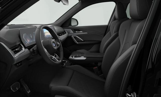 BMW X1 sDrive18i M-Sport Pro - Pano - Memoryzetel - Trekhaak - ACC - Head-Up - Harman Kardon