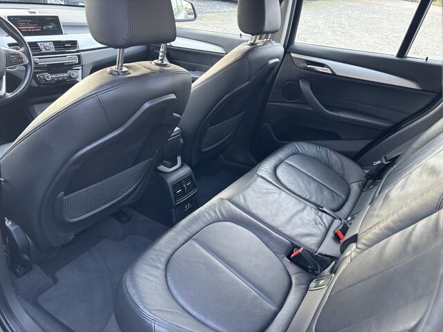 BMW X1 xDrive25e eDrive Edition Hybrid Automaat Trekhaak / Leder / Navigatie