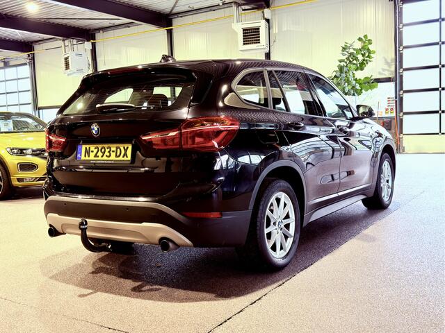 BMW X1 xDrive20i Executive Navigatie | Trekhaak | 4x4 | 192 PK | Cruise control