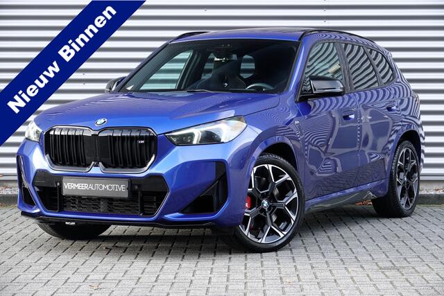 BMW X1 M35i | M sport Pro | Panorama | HUD | M Sportstoelen | Memory |
