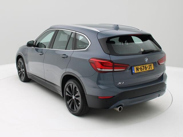 BMW X1 xDrive25e Business Edition Plus Leder / Origineel NL / 1e eigenaar