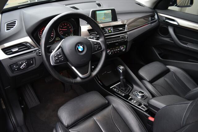 BMW X1 xDrive25i High Executive LED/Camera/ACC/Navi