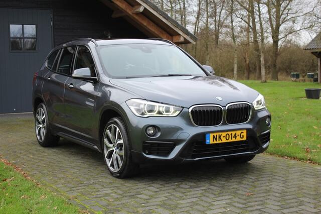 BMW X1 X1 2.0 inruilkoopje pano, sportst
