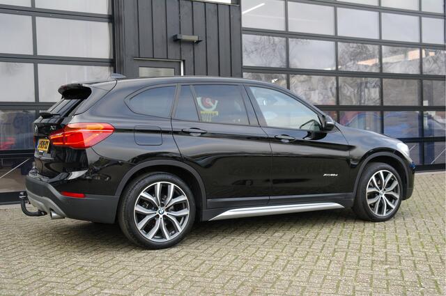 BMW X1 xDrive20d High Executive | Head-Up | Leder | Memory | Trekhaak